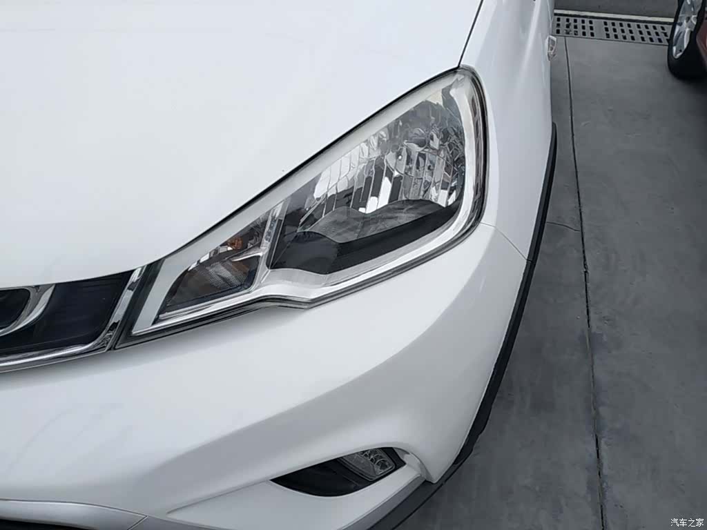 Geely X1, 2017 24
