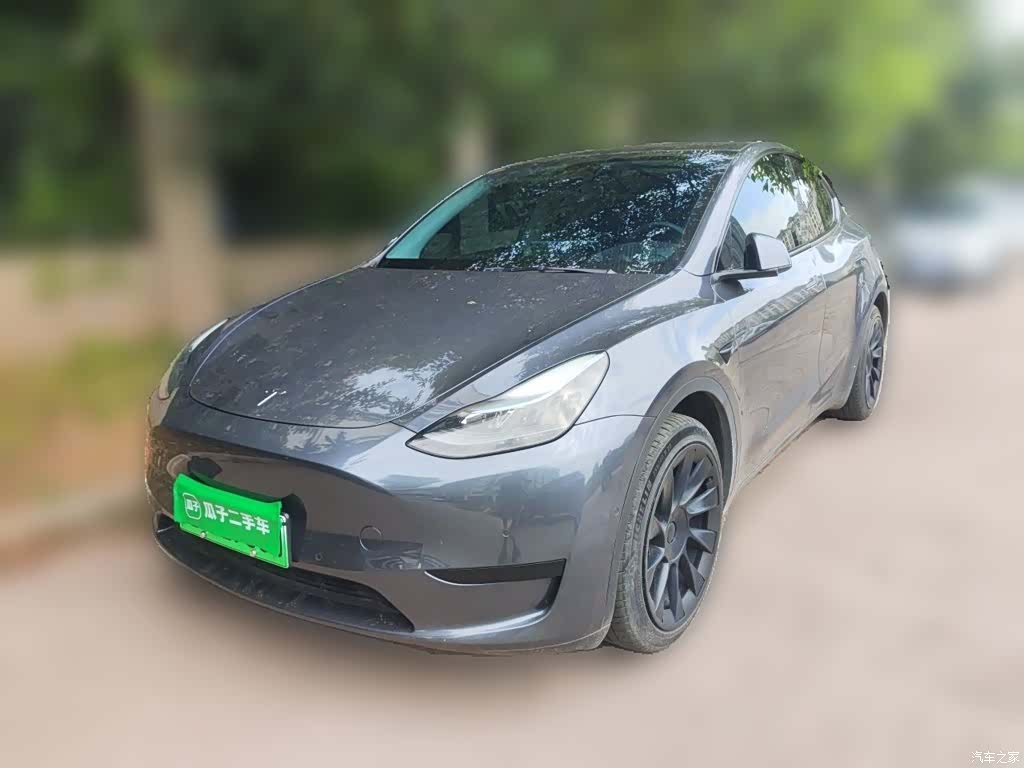 Tesla Model Y, 2022 1