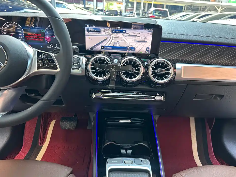 Mercedes-Benz GLB