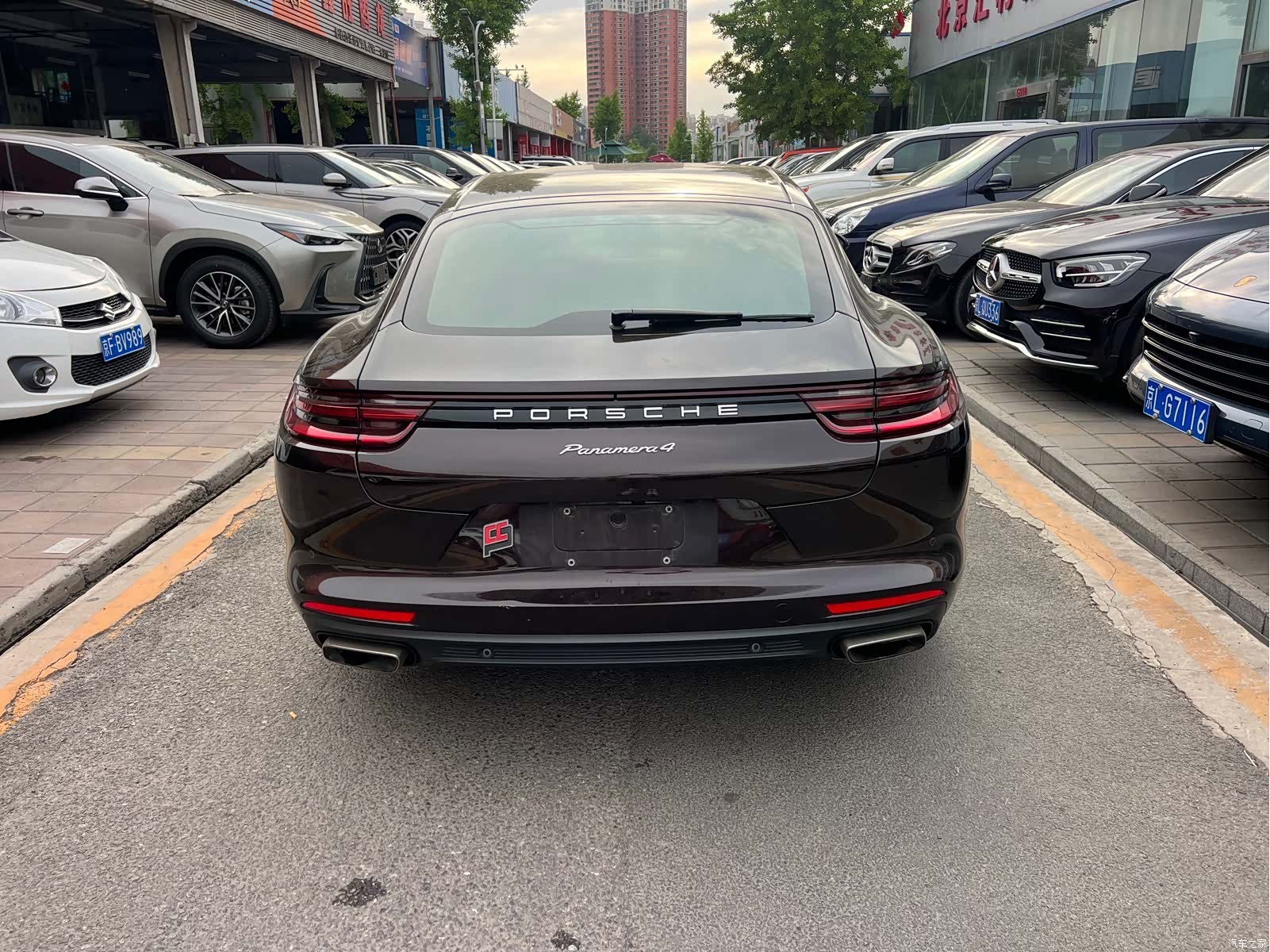 Porsche Panamera, 2018 все фото