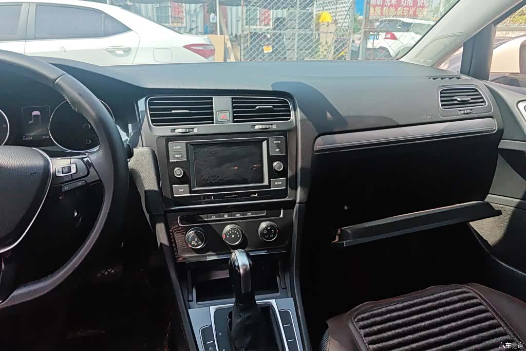 Volkswagen Golf, 2017 13