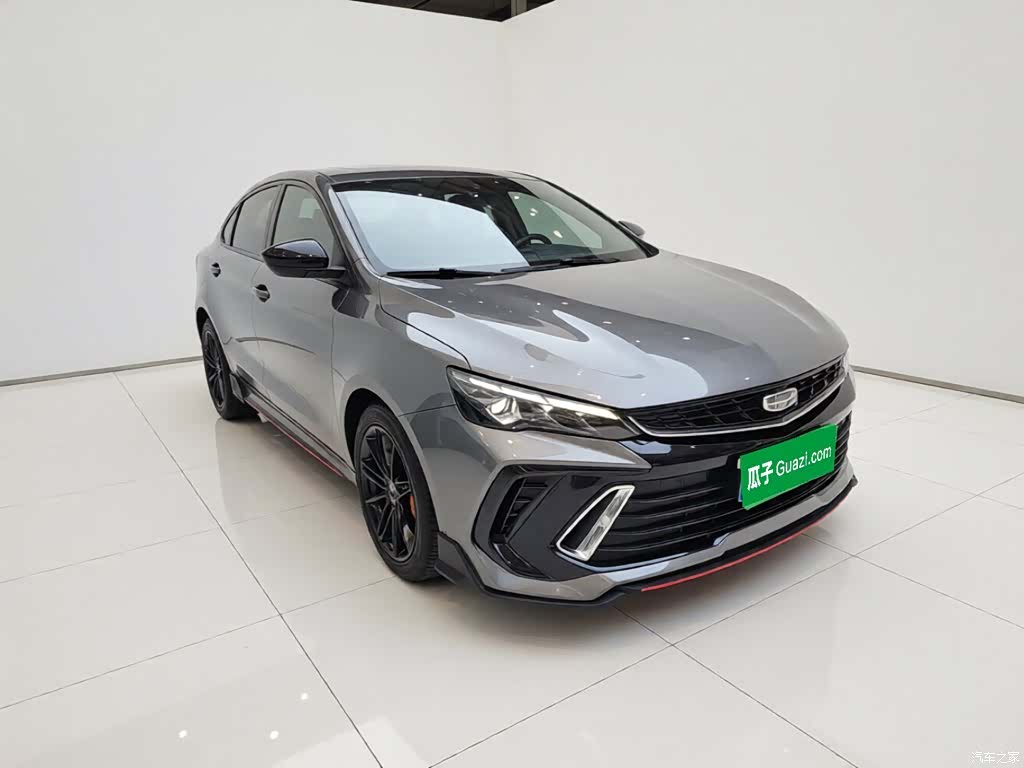Geely Binray, 2022 4