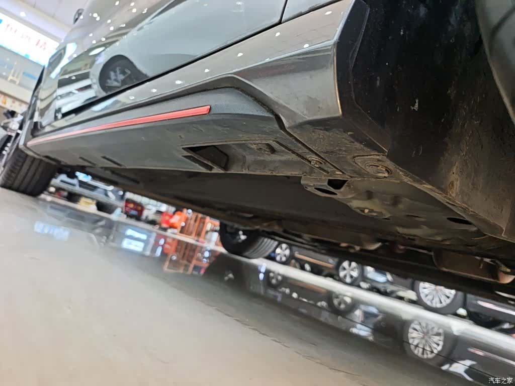 Geely Binray, 2022 21