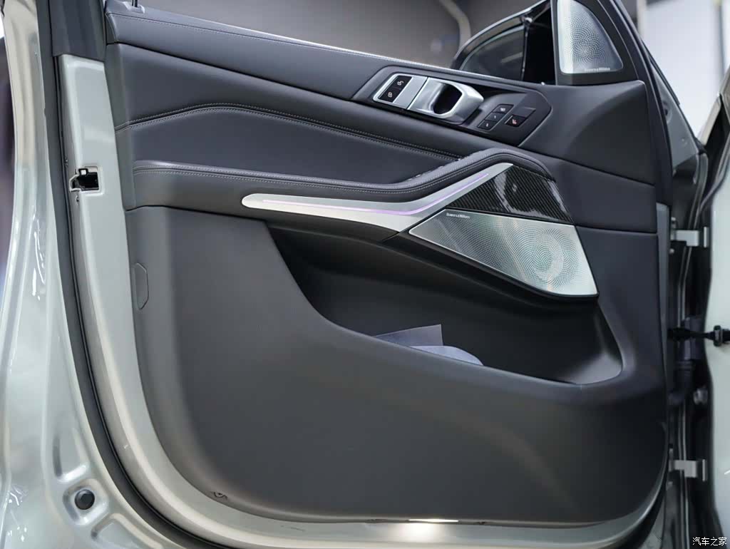 BMW X5, 2022 32