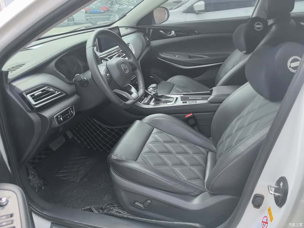 Changan CC, 2022 15