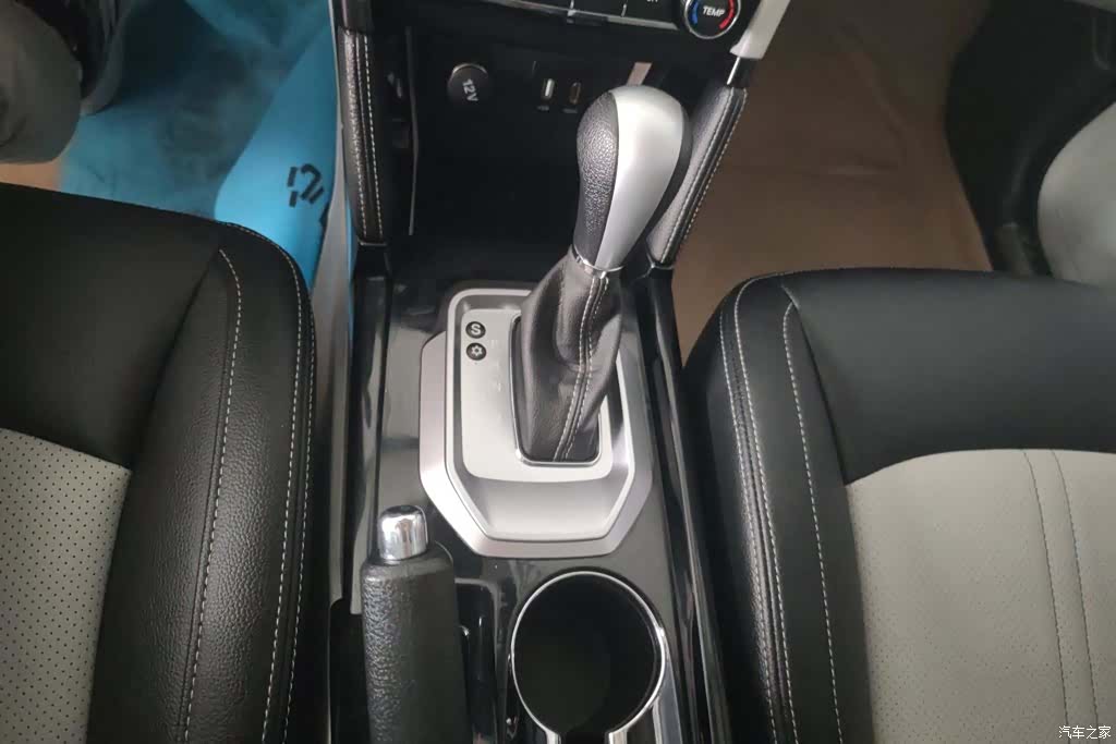 BAIC X55, 2016 16