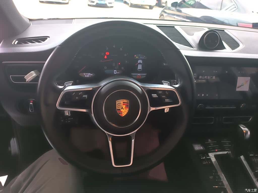 Porsche Macan, 2019 11