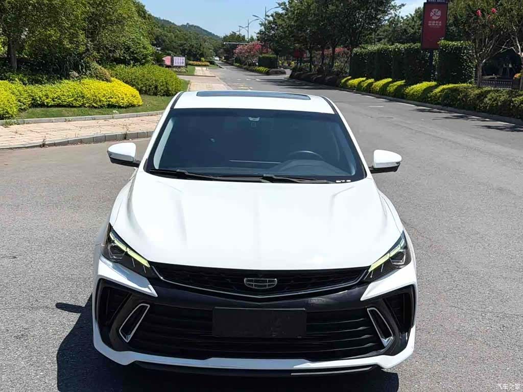Geely Binray, 2022 2