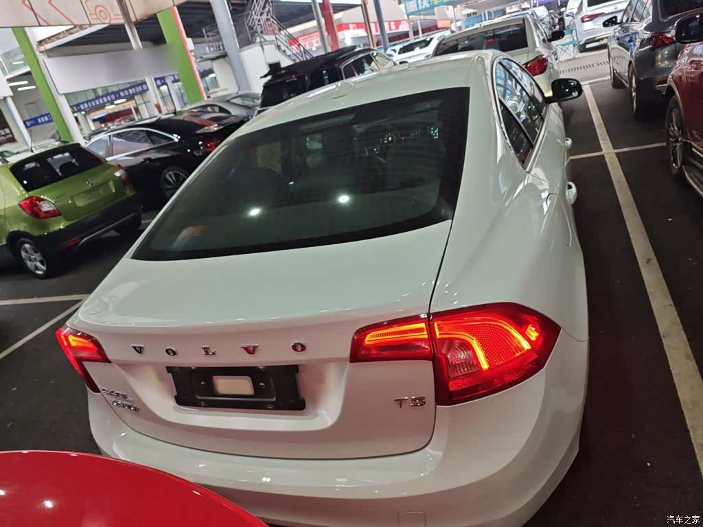 Volvo S60, 2017 4