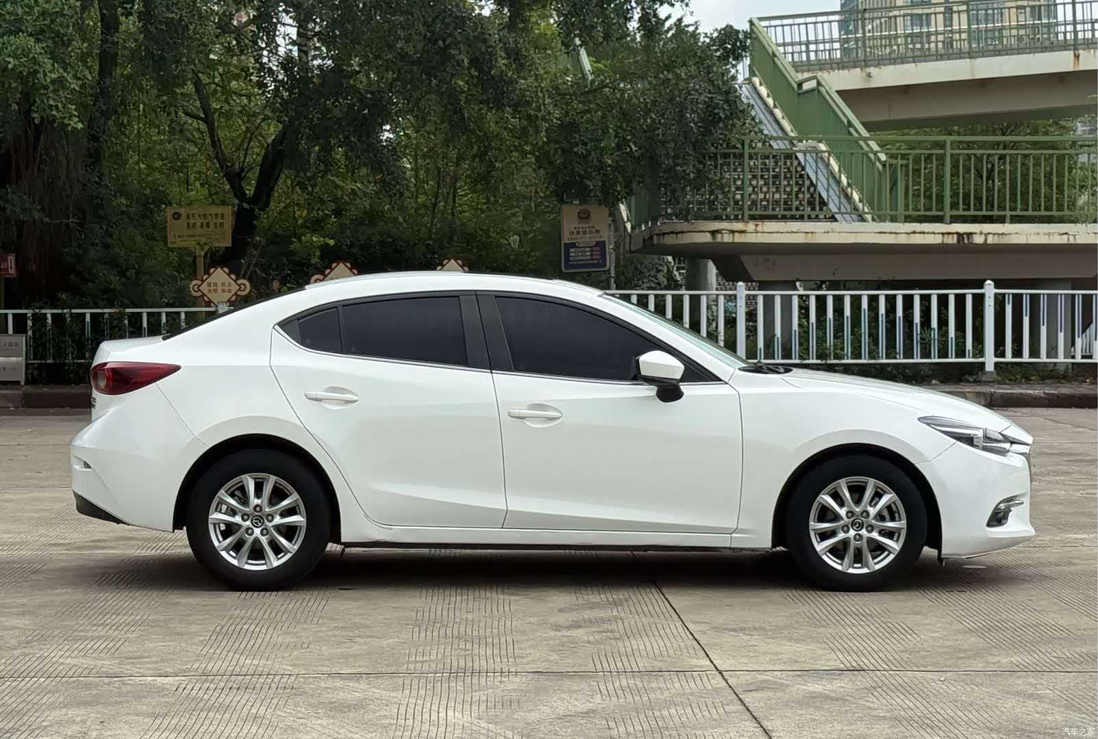 Mazda Mazda3, 2019 8