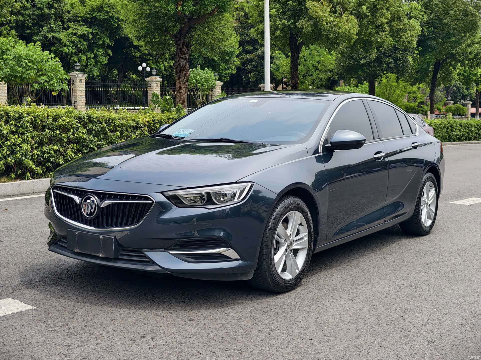 Buick Regal, 2020 1
