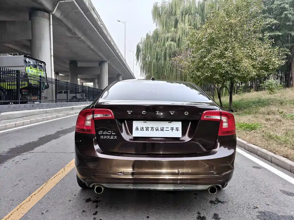 Volvo S60