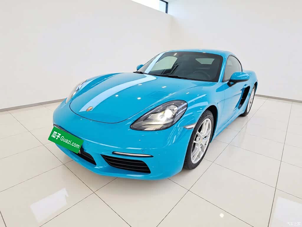 Porsche Cayman, 2018 2