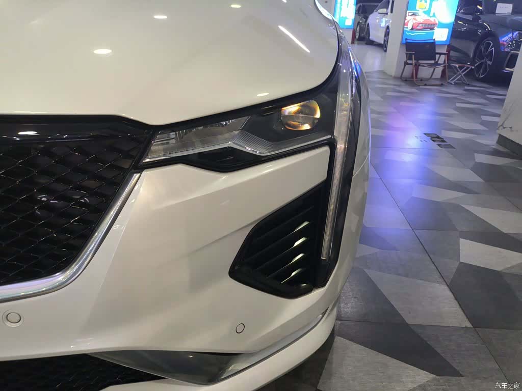 Cadillac CT4, 2023 24