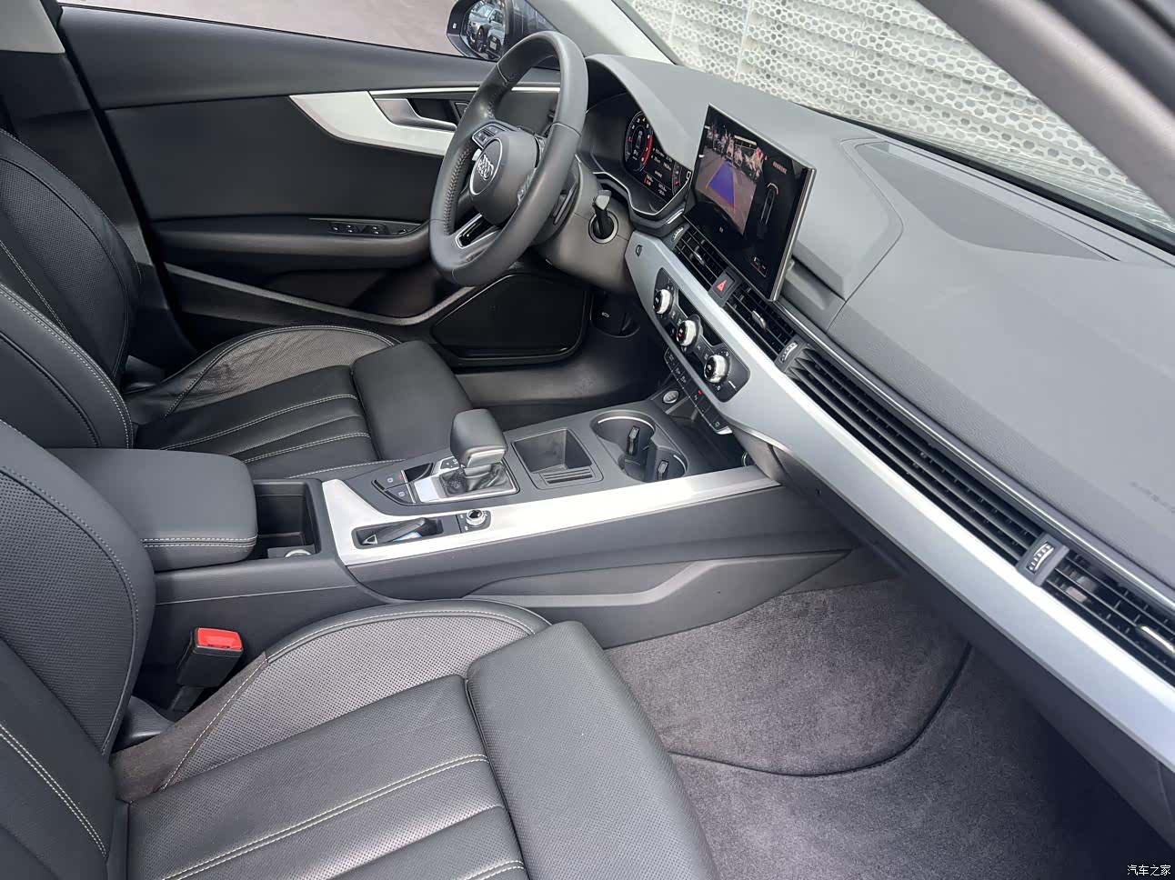 Audi A4L, 2020 4