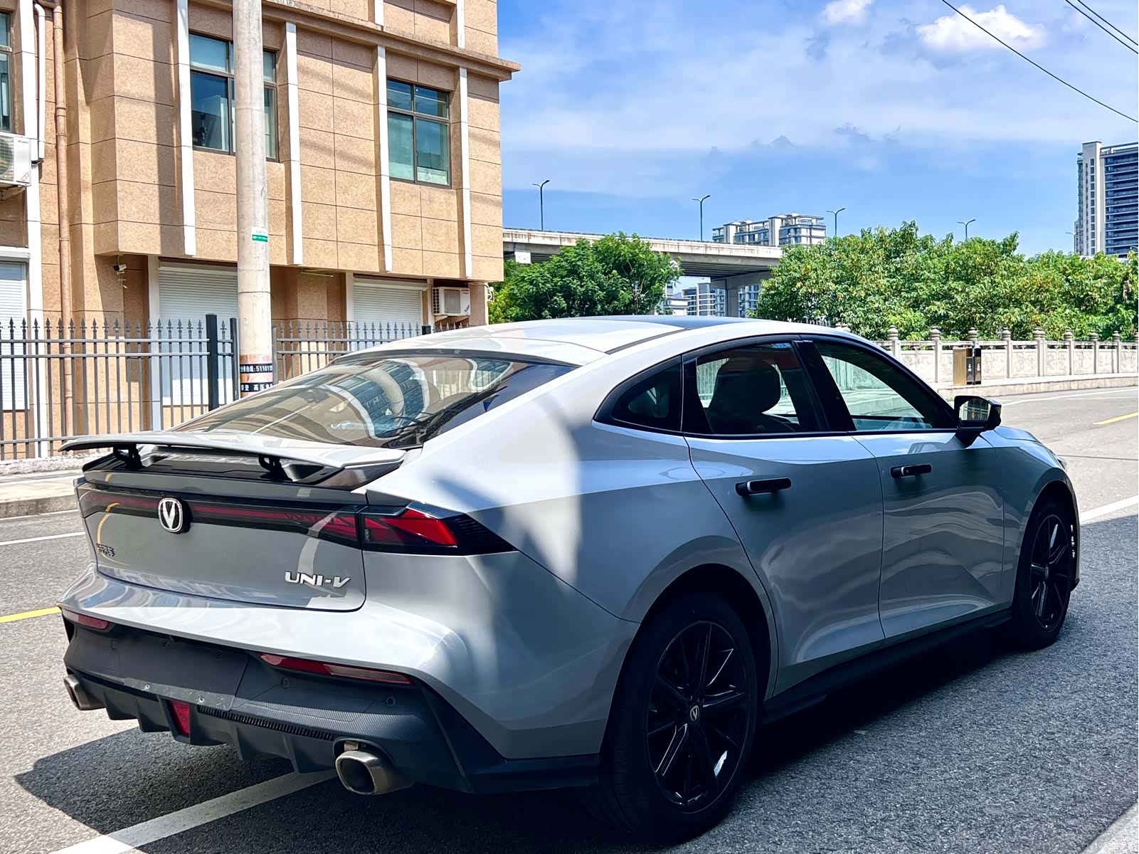 Changan UNI-V, 2022 6