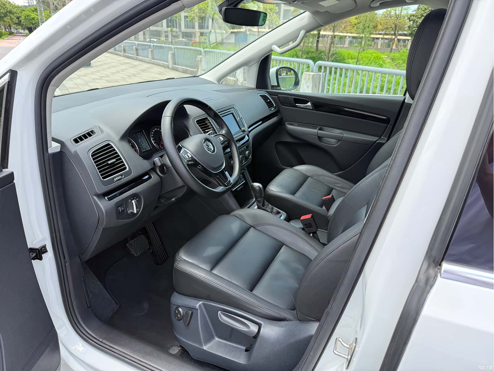 Volkswagen Xia, 2018 10