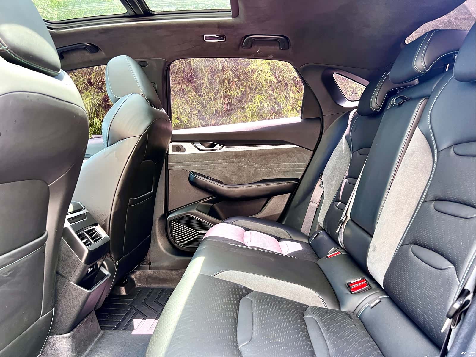 Geely Preface, 2023 10