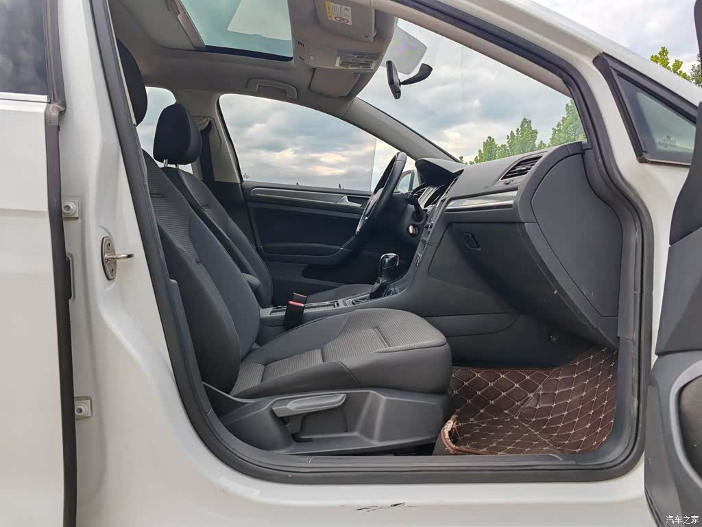 Volkswagen Golf, 2016 14