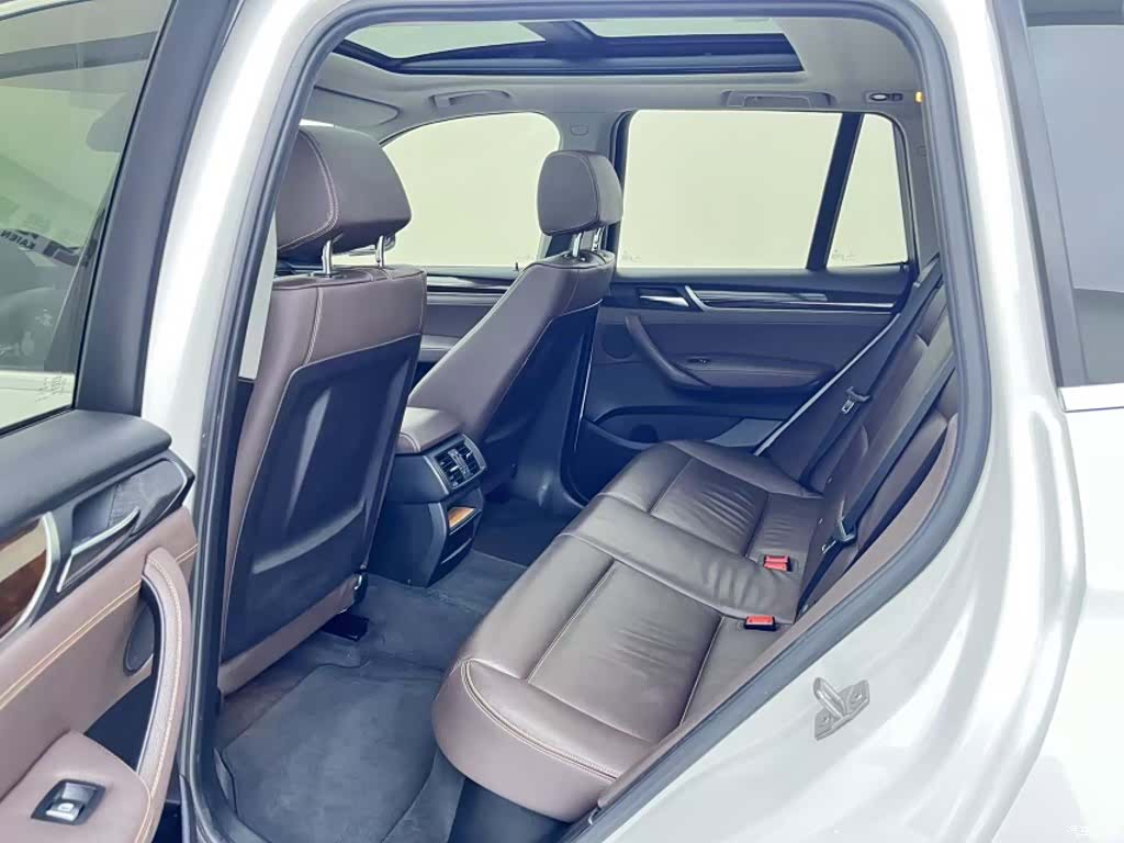 BMW X3, 2016 11