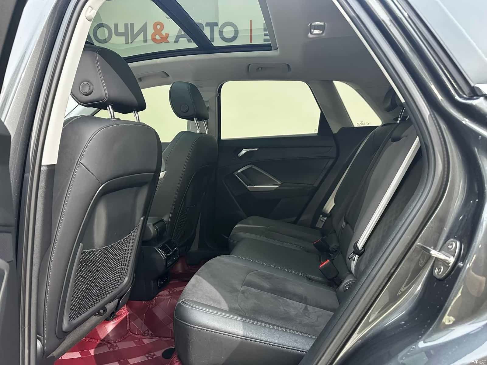Audi Q3, 2022 12
