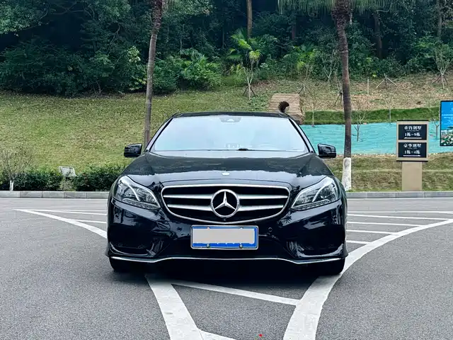 Mercedes-Benz E-Class 2015 — купить из Китая под заказ