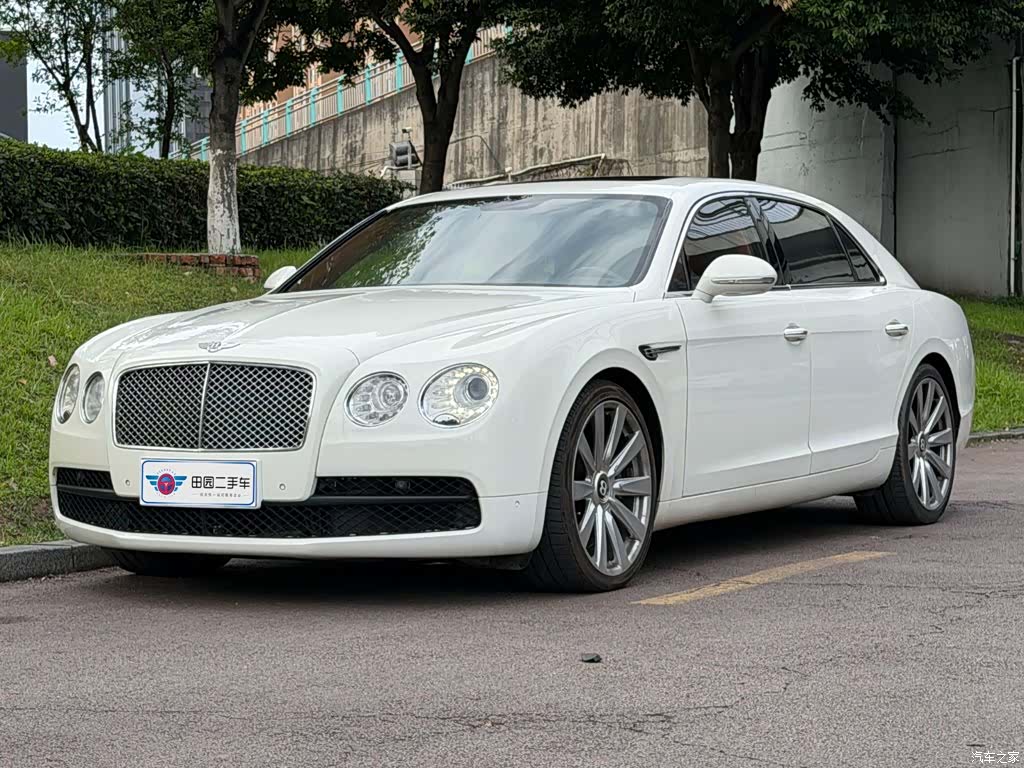 Bentley Flying Spur, 2016 1