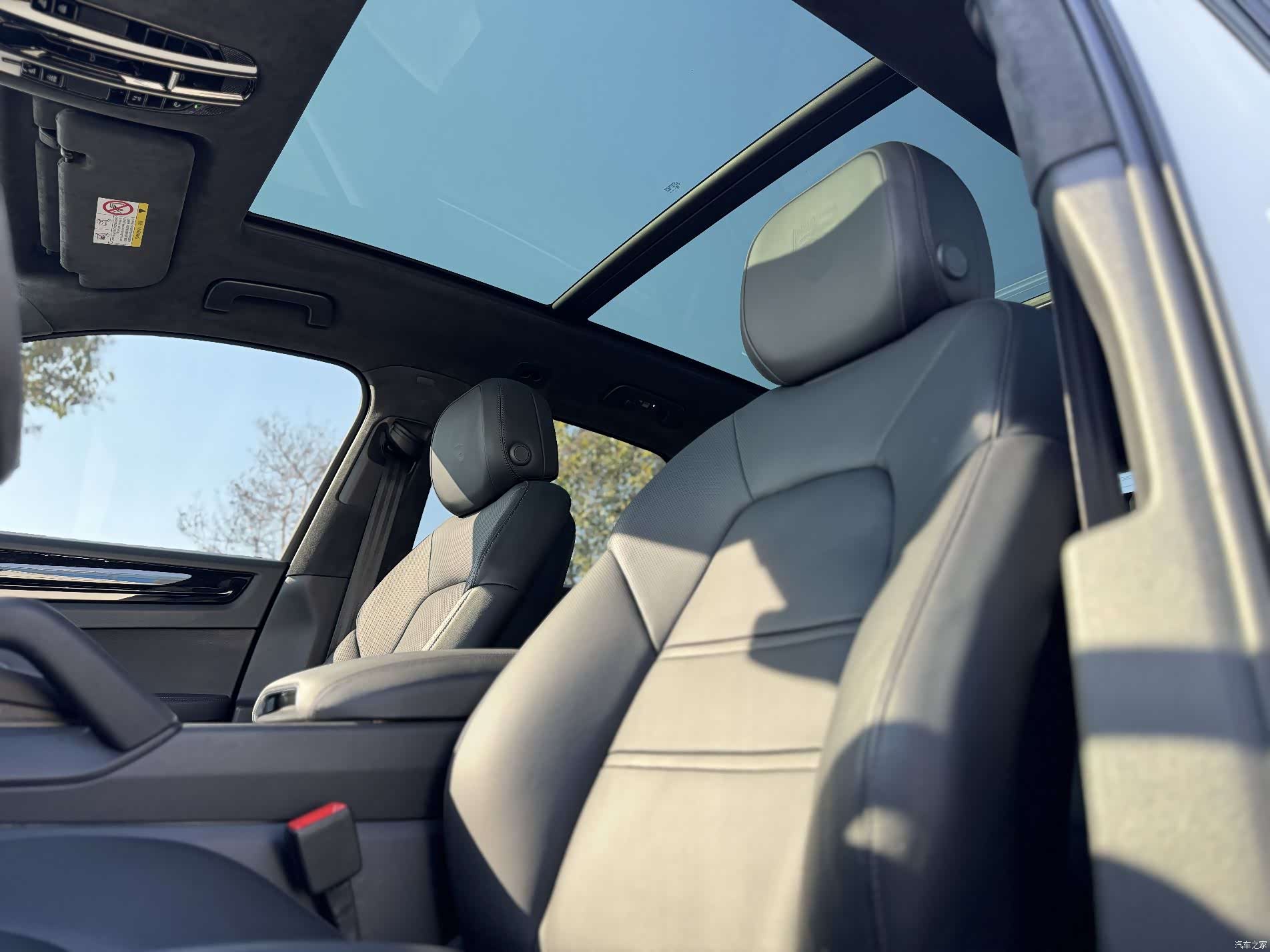 Porsche Cayenne, 2023 12