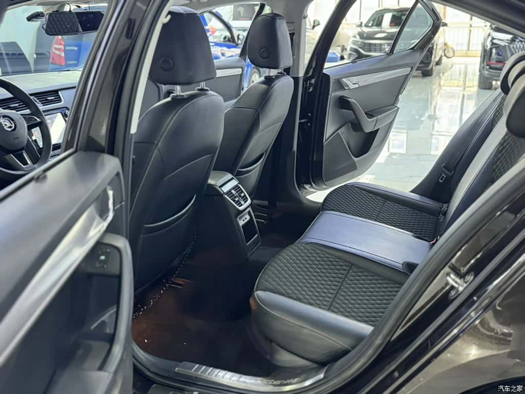 Skoda Octavia, 2017 15