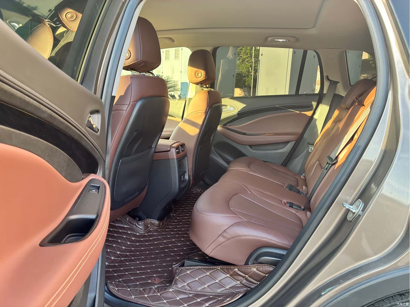 Buick Envision Plus, 2019 8