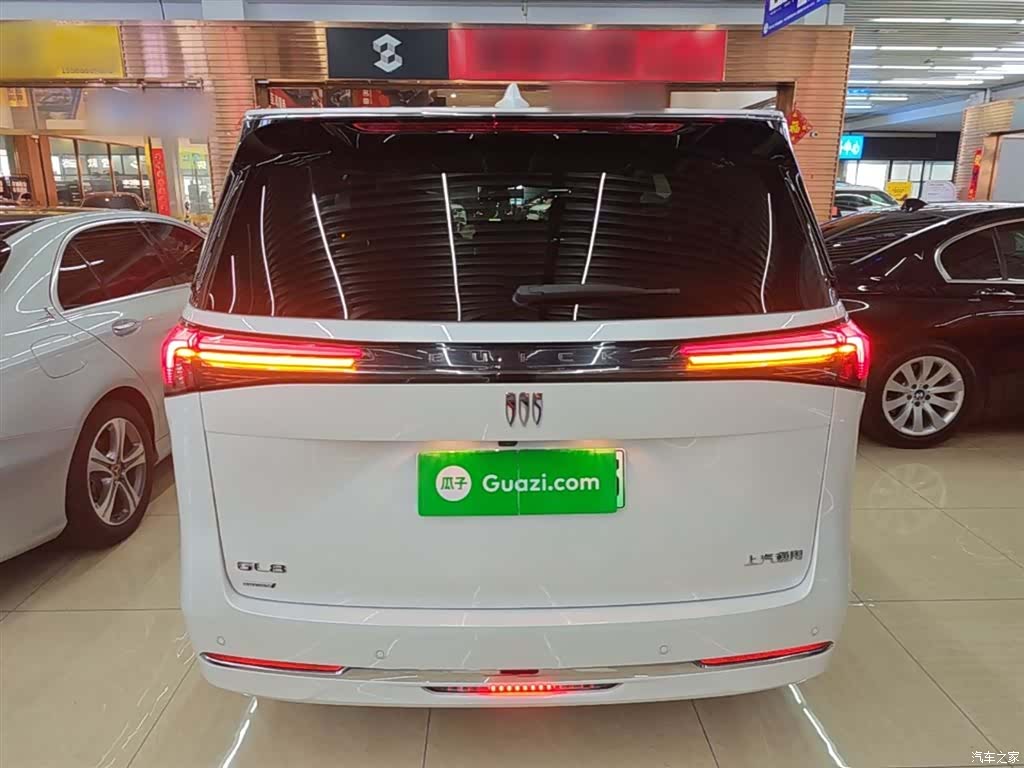 Buick GL8, 2026 6