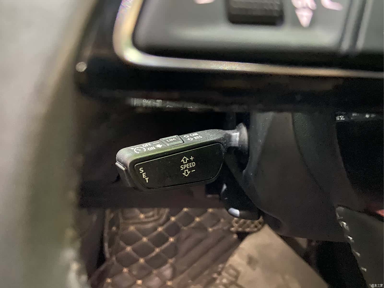 Audi Q2L, 2022 25