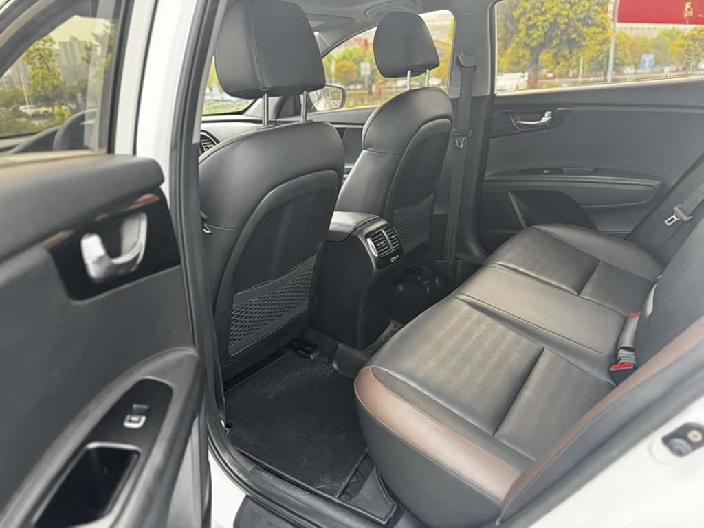 Kia GLS, 2019 12