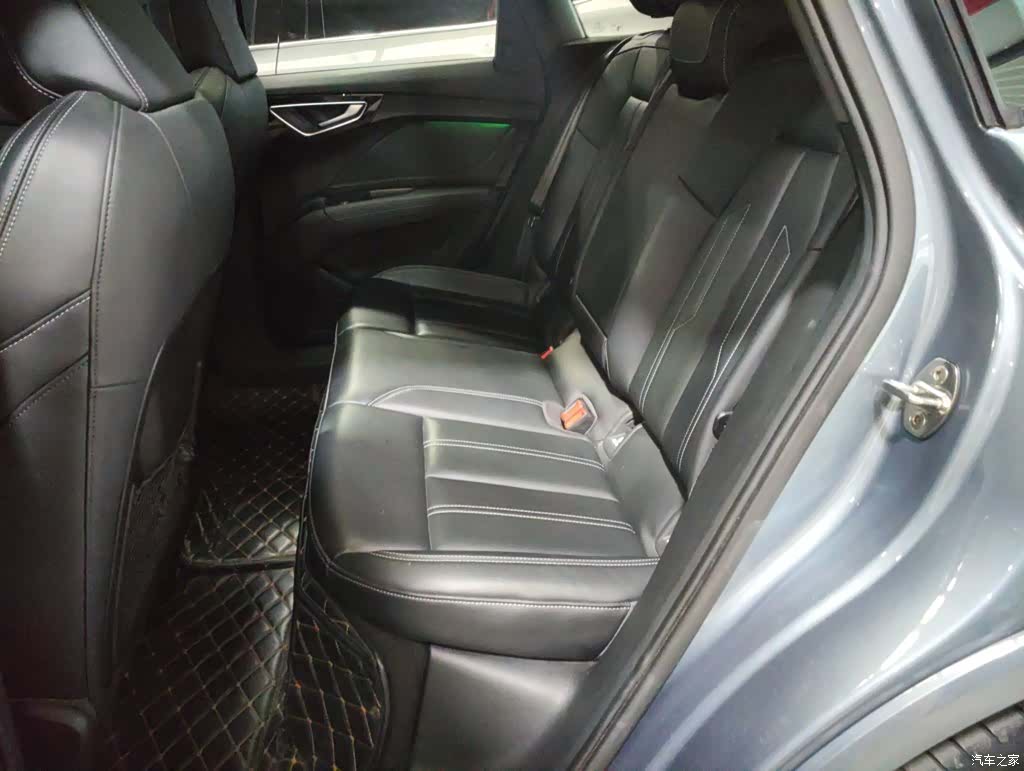 Audi Q4 e-tron, 2024 17