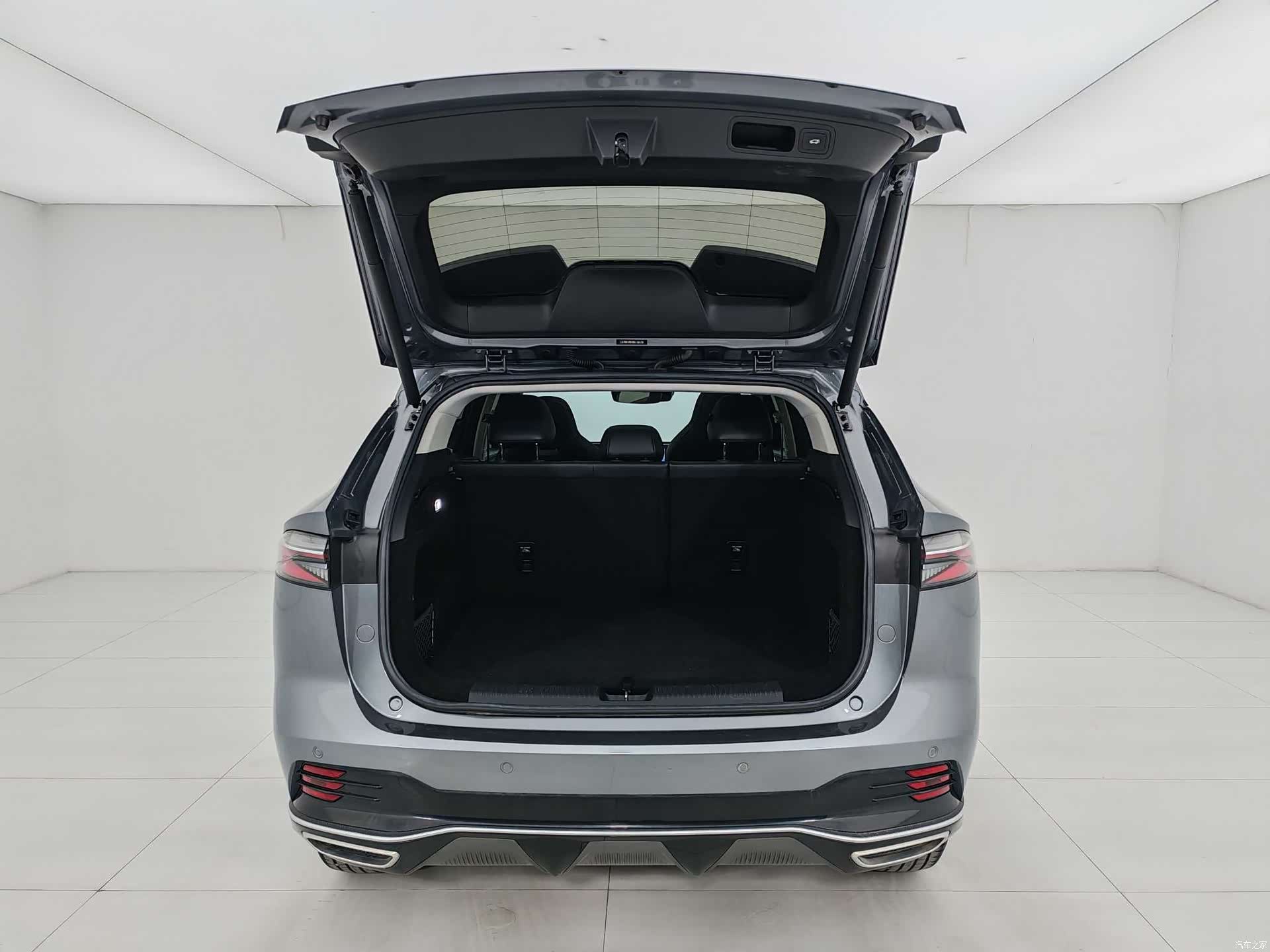 Roewe RX5, 2023 18