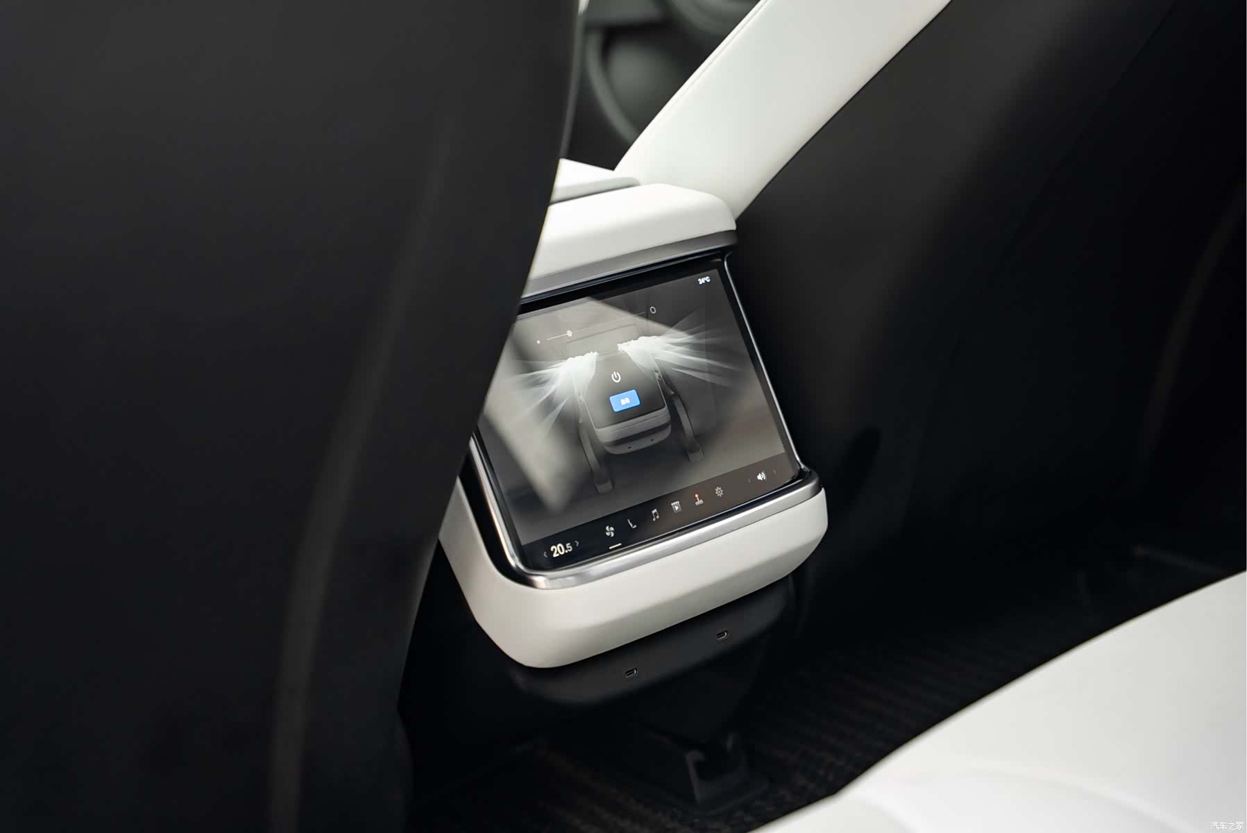 Tesla Model S, 2023 12