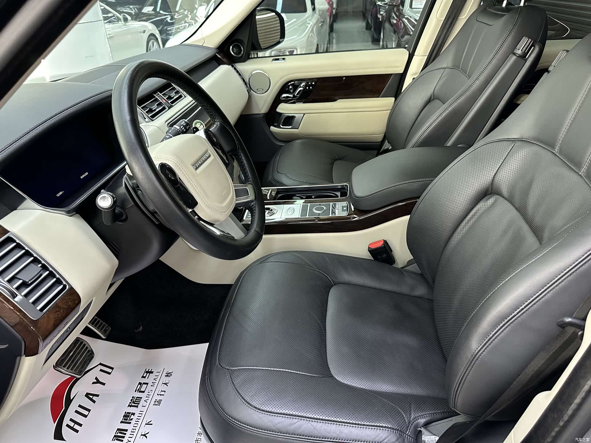 Land Rover Range Rover, 2020 все фото