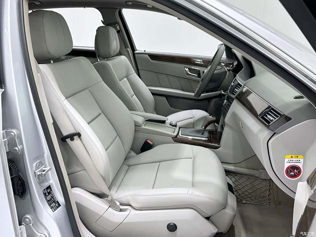 Mercedes-Benz E-Class, 2011 8