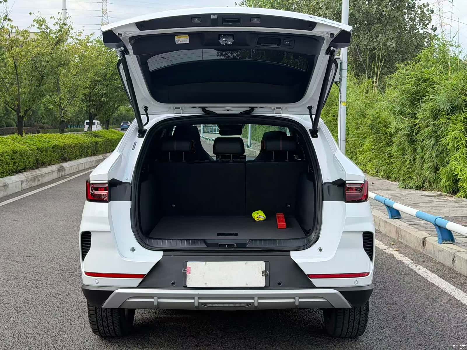 BYD Song, 2021 24