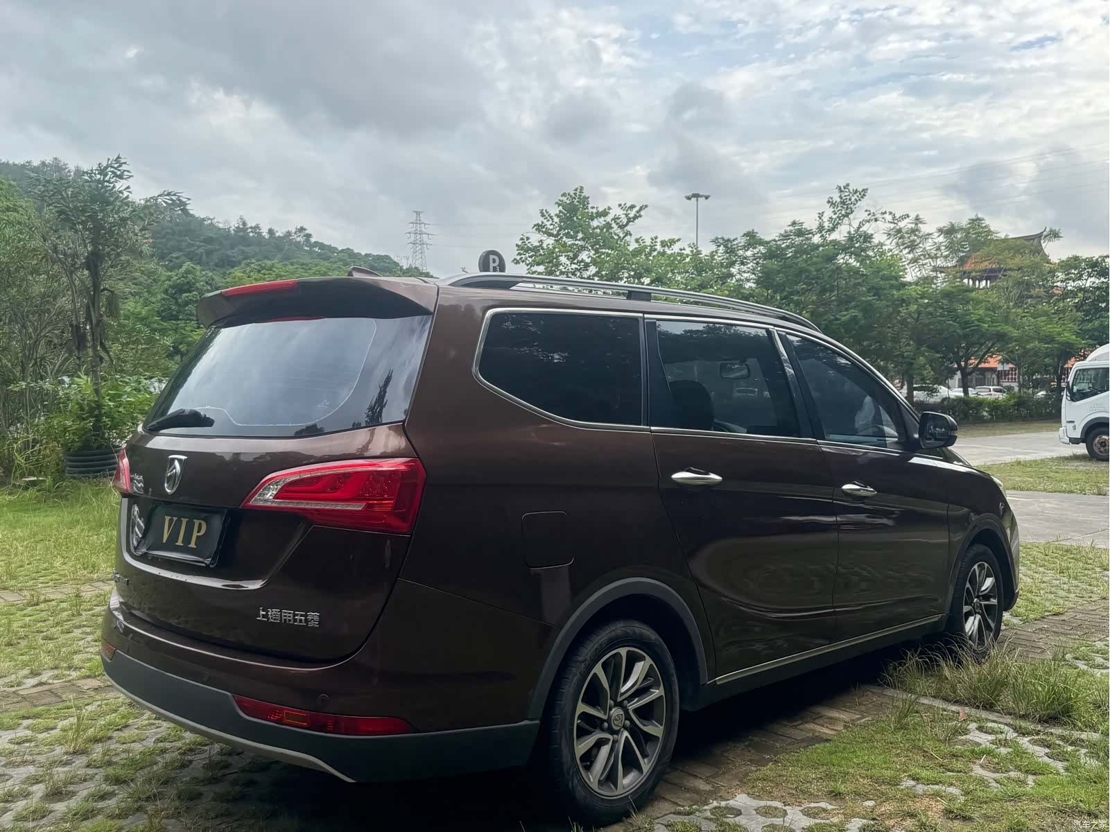 Wuling 730, 2018 10