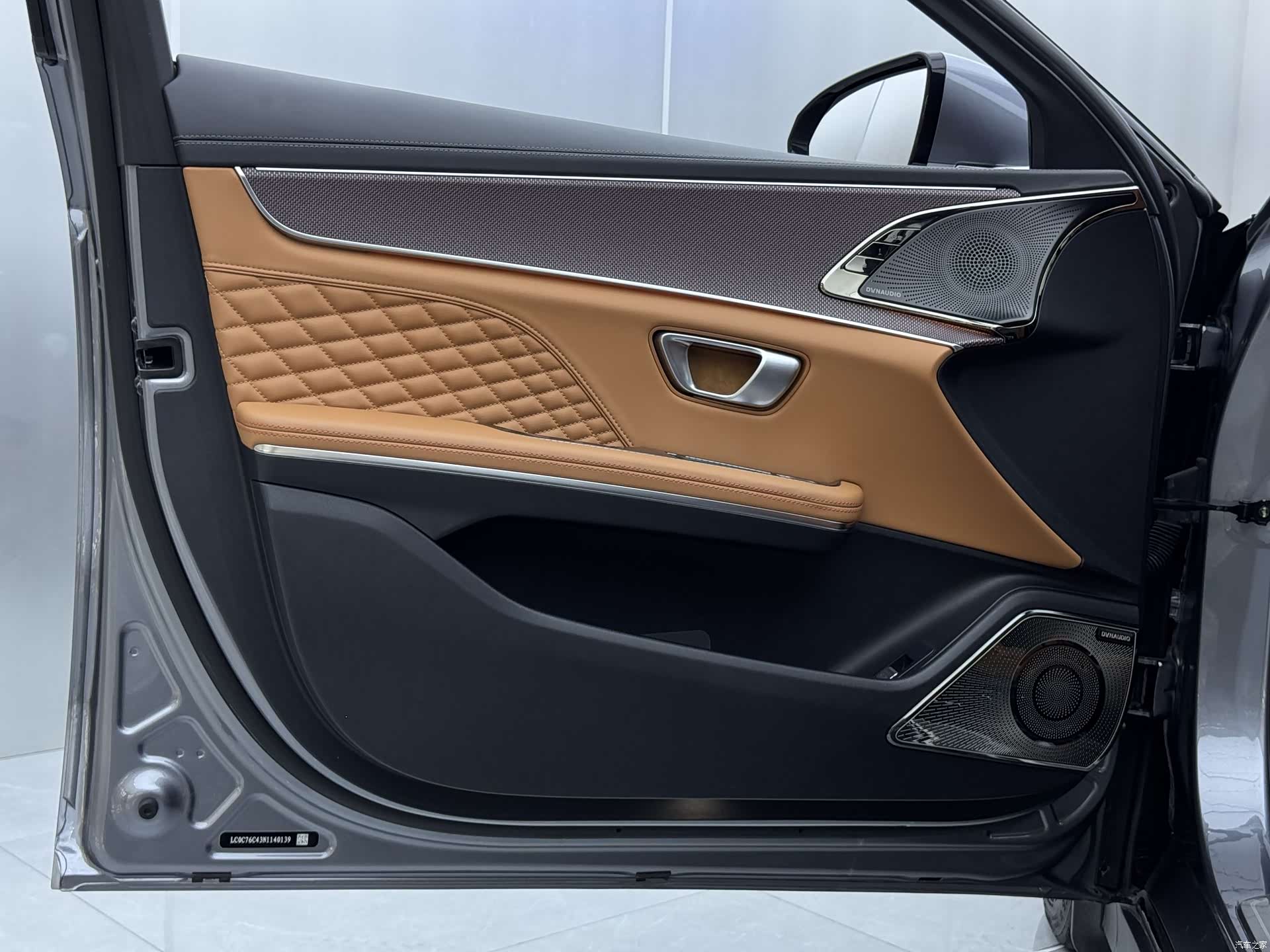 BYD Han, 2022 11