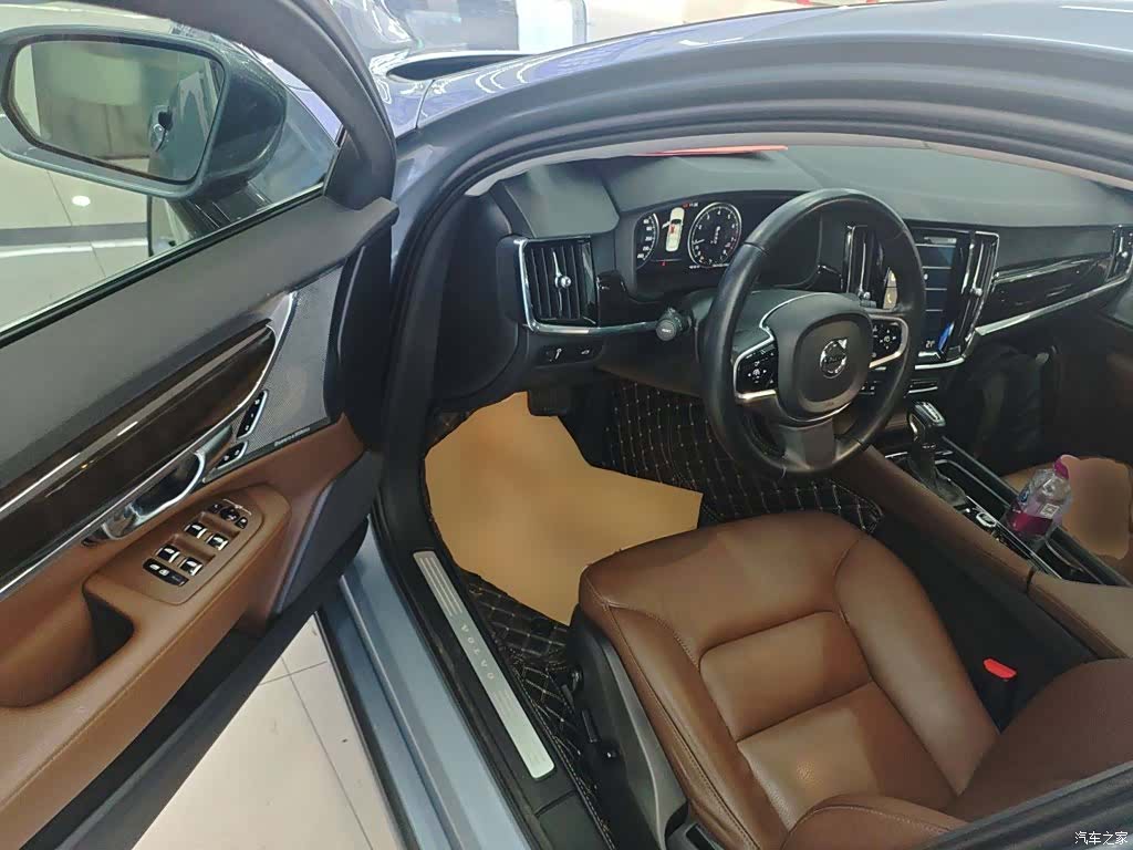 Volvo S90, 2017 16