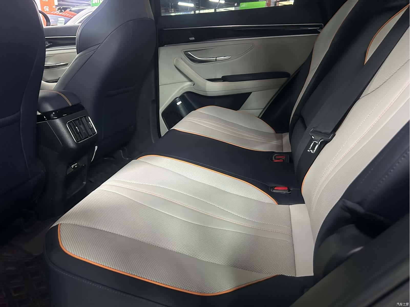 BYD Song, 2022 17