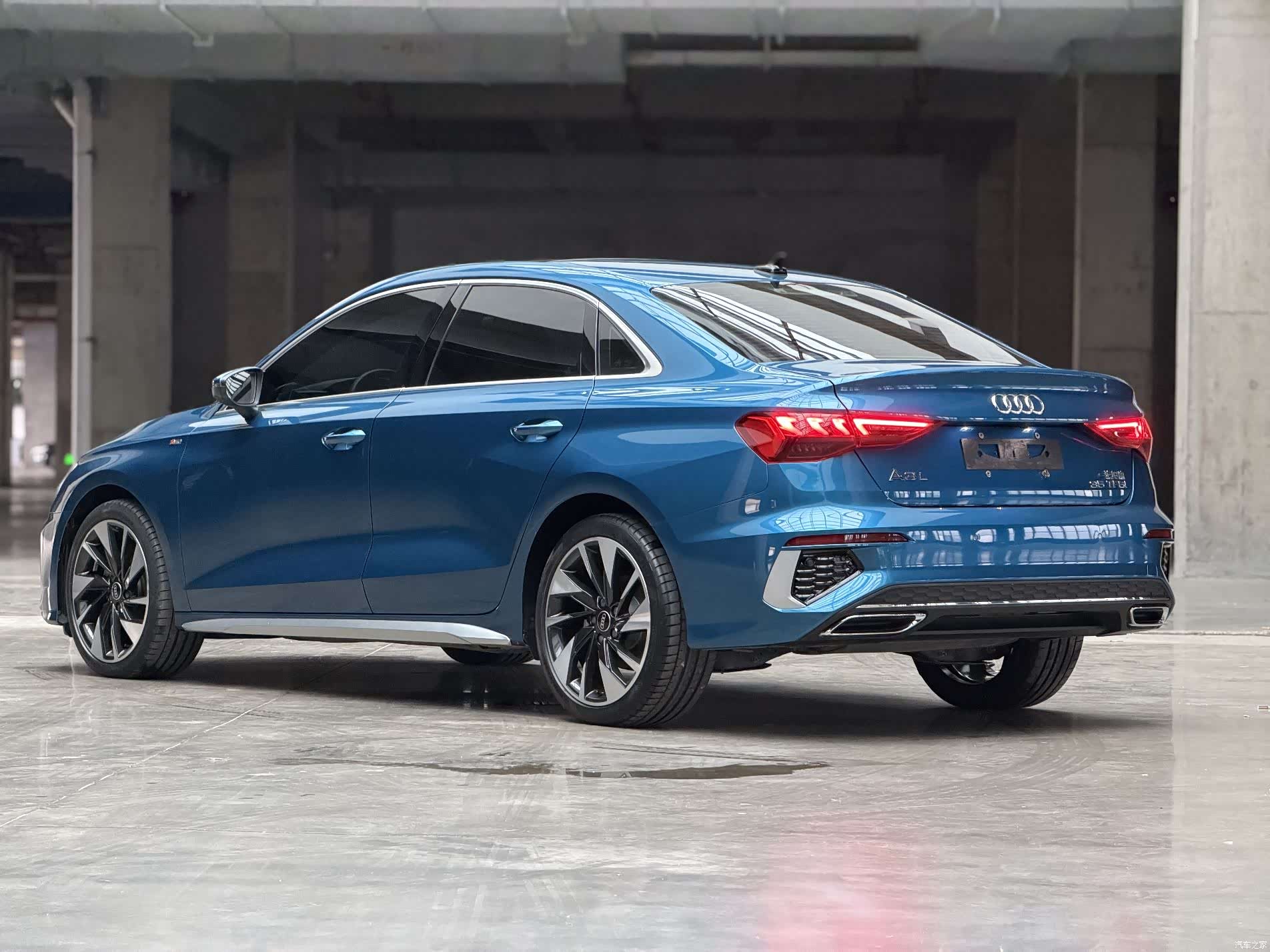 Audi A3, 2022 все фото