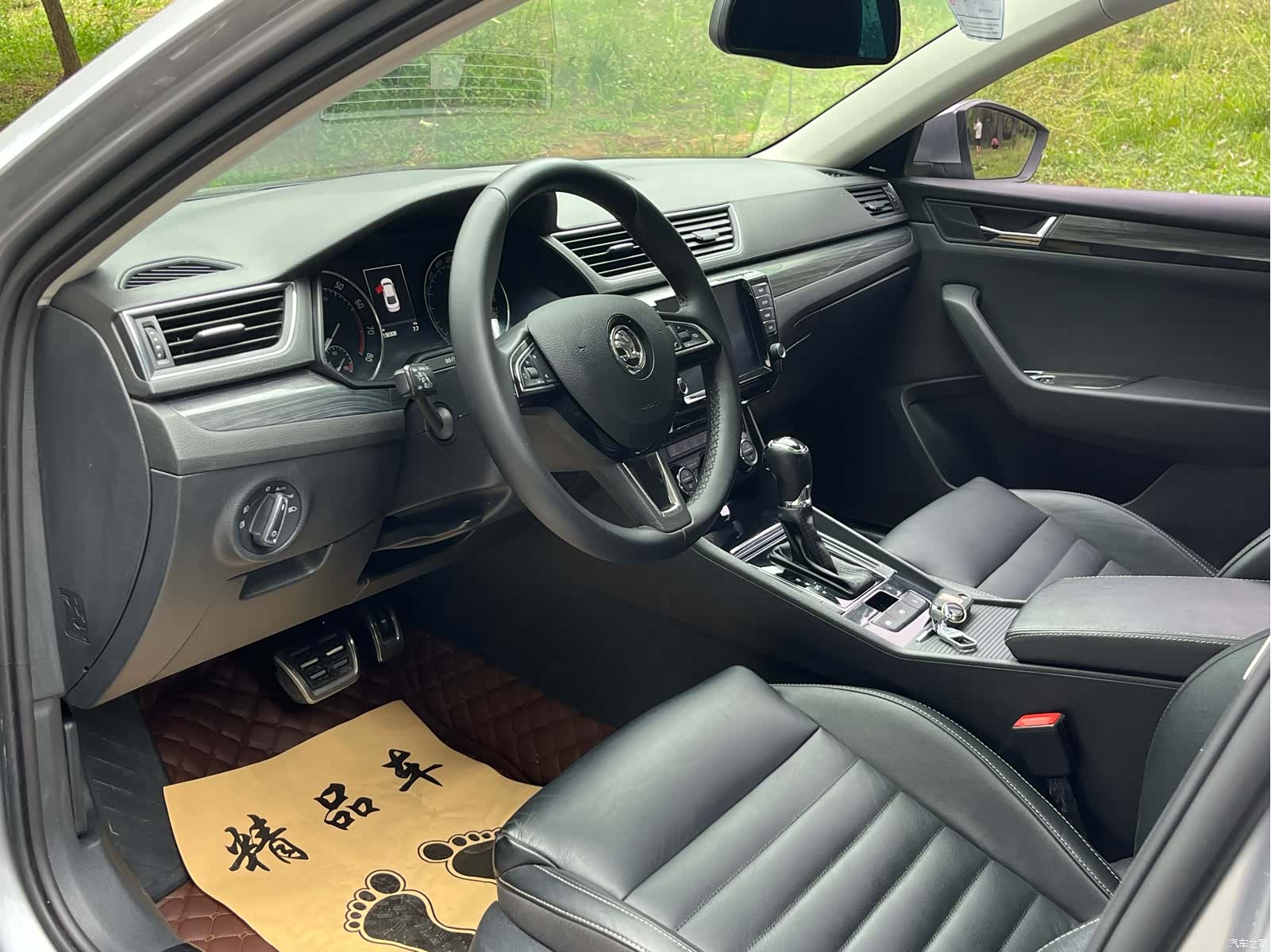 Skoda Superb, 2015 8