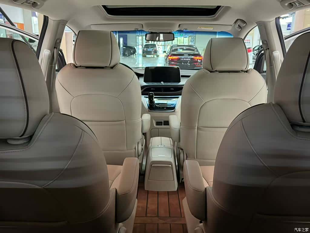 Buick GL8, 2021 17