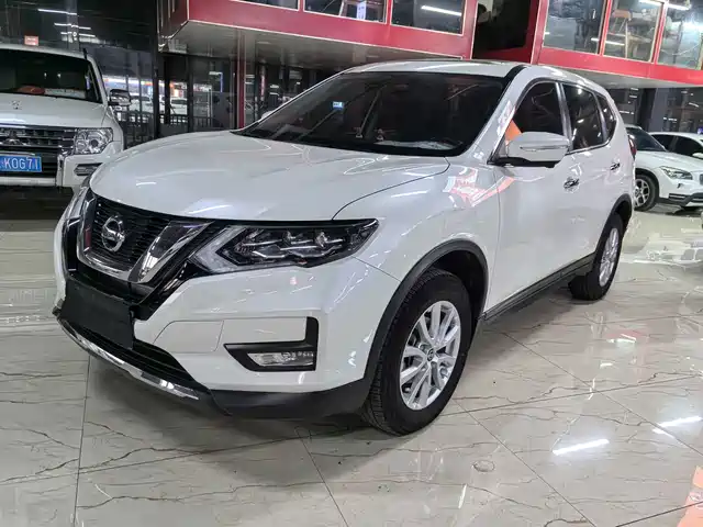 Nissan X-Trail 2024 — купить из Китая под заказ