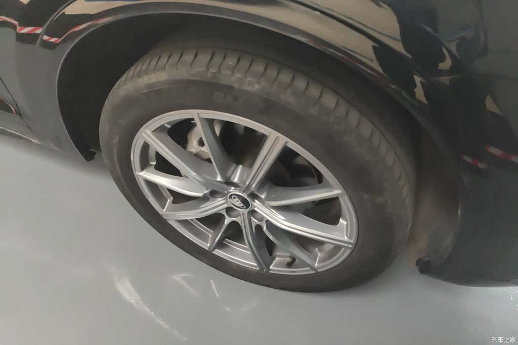Audi Q5L, 2022 6