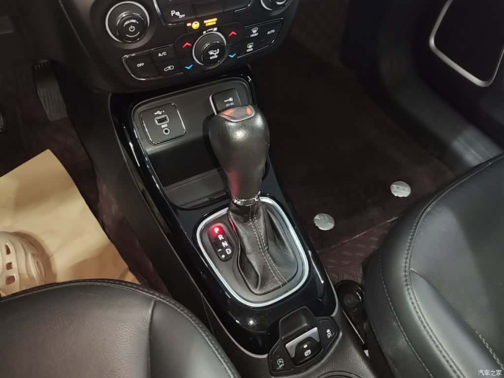 Jeep Compass, 2021 10