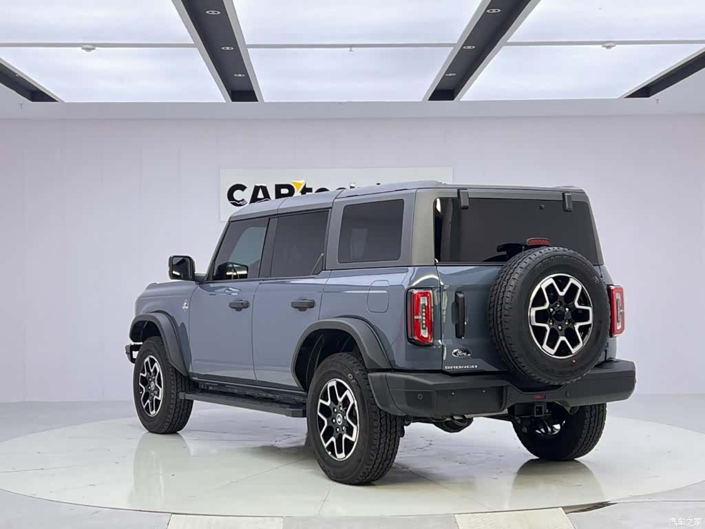 Ford Bronco, 2025 3